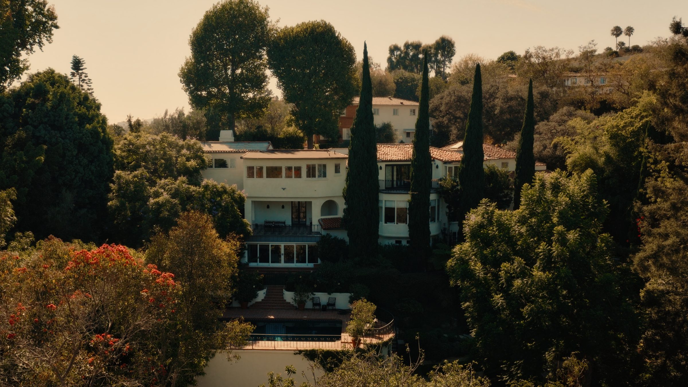 Maison De La Reine — film still 2
